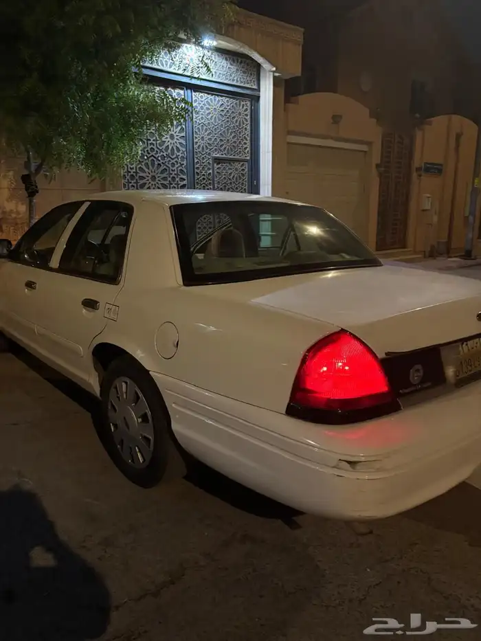 فورد فكتوريا 2008 بوليسي 1