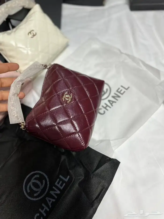 شنط تقليد ماركه هاي كواليتي والماستر وإكسسوارات 20