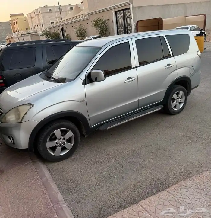 جيب ومستبيشي 2