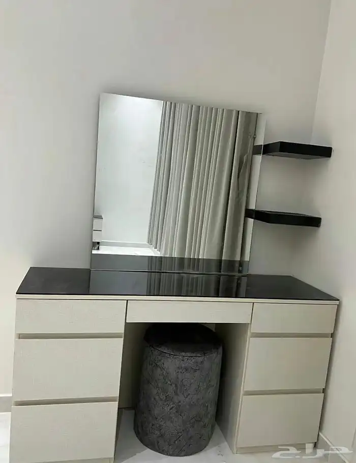 تفصيل غرف نوم والذكرت الخشبية والتنجيد ودن الأبواب 11