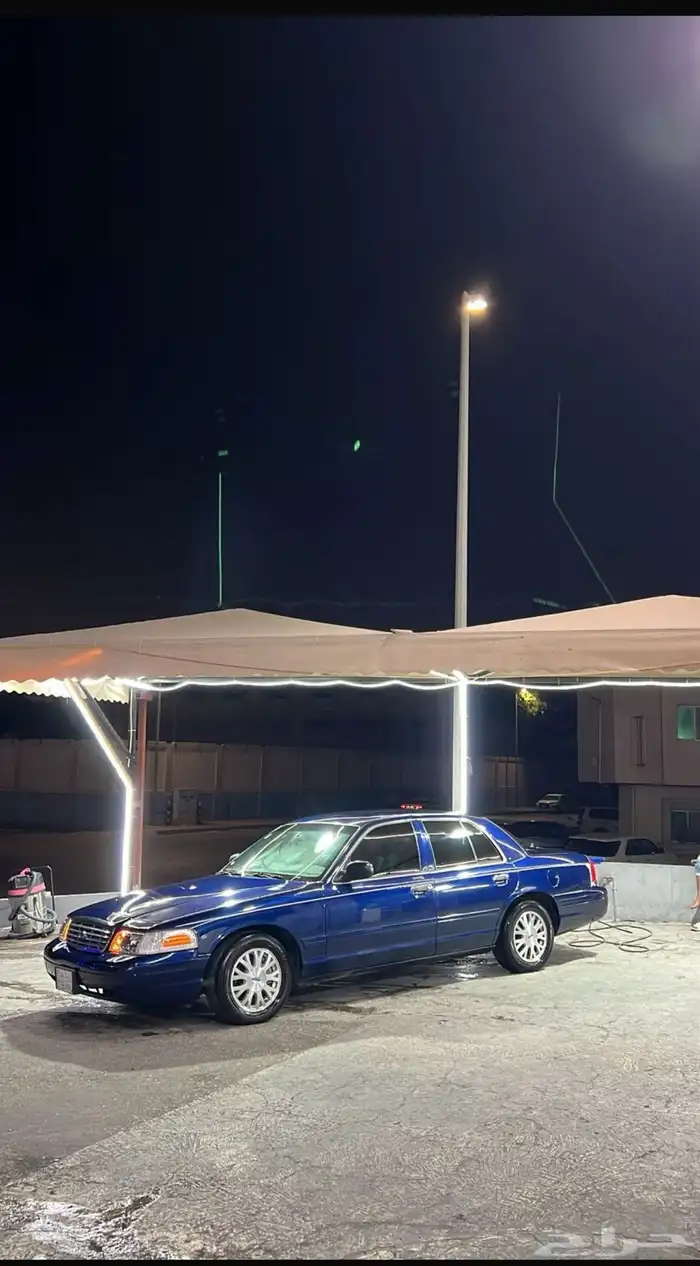 فورد فاكتوريا 2004للبيع 1