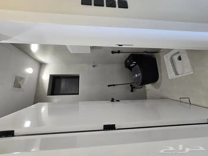 للبيع شقق ارضي 6غرفVIPحوش ومدخل سياره أبها درة المحالة580ألف 9