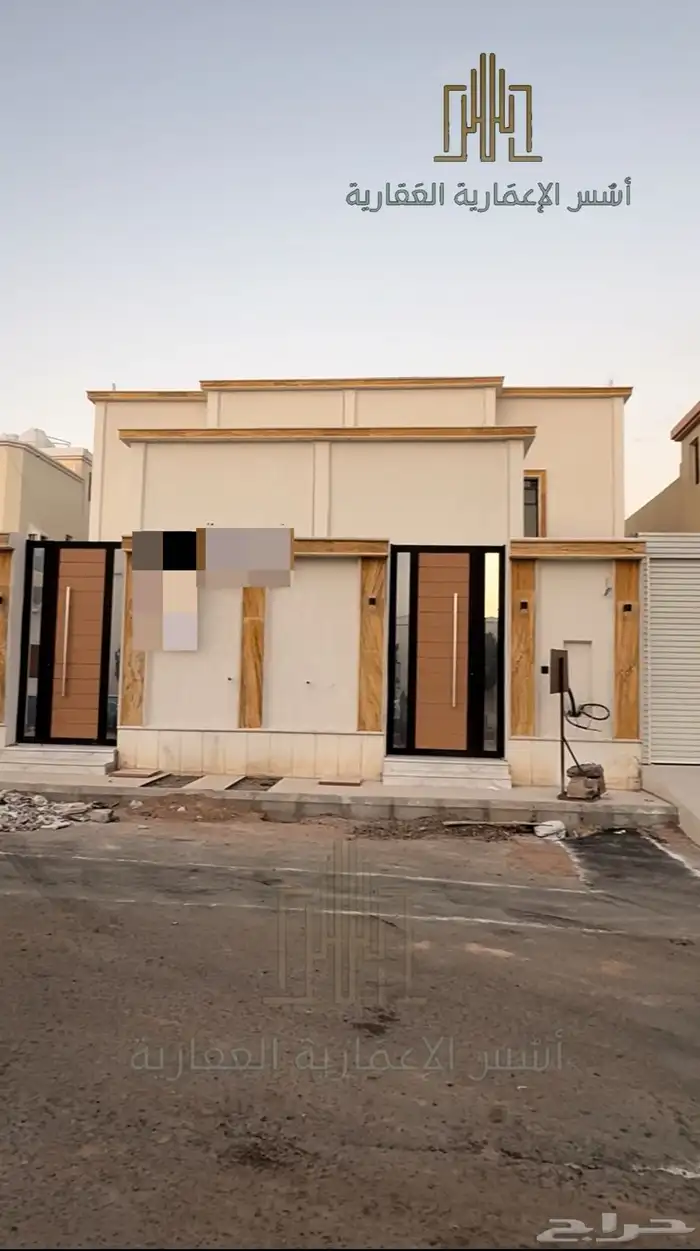 للبيع دبلكس حي الياسمين 870 الف تشطيبات فاخره 0