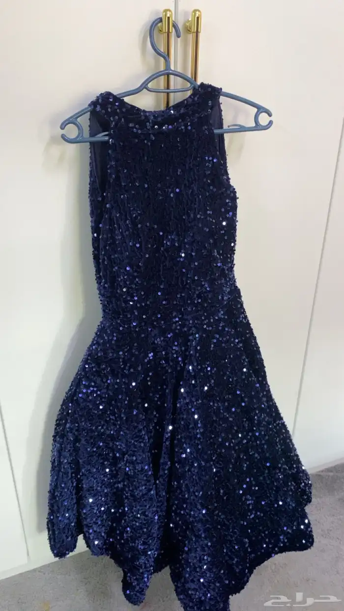 فساتين للبيع 1