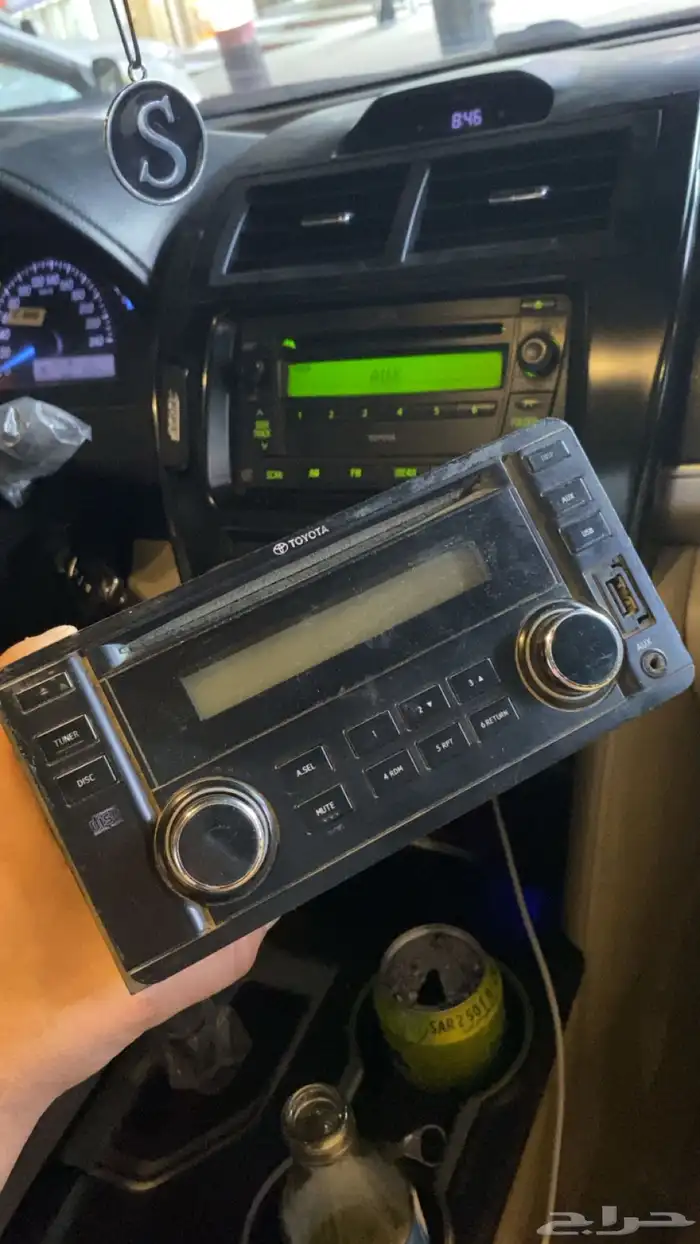 مسجل هايلكس من موديل 12 إلى 13 للبيع شرط يشتعل 0