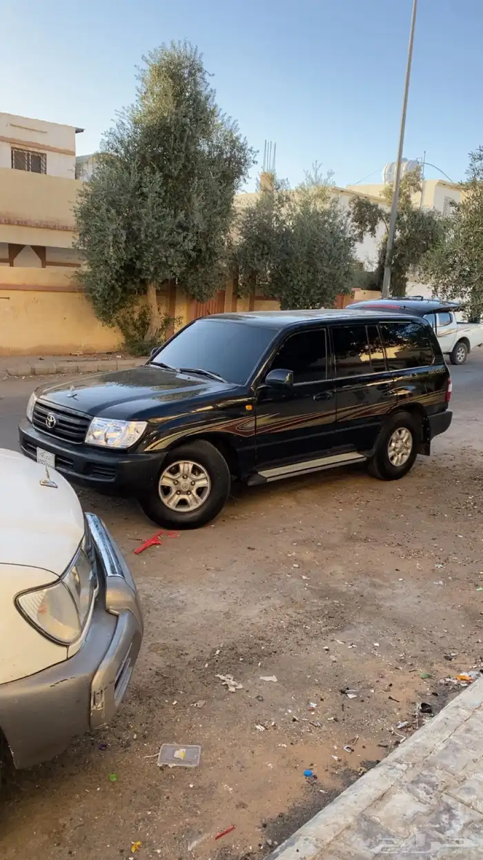 لاندكروزر 2000 0