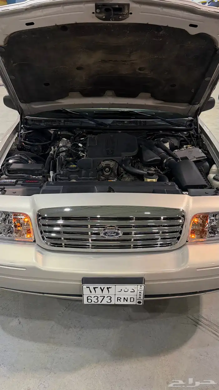 فورد  فكتوريا 2011 16