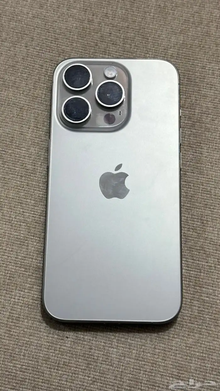 ايفون 15 برو 7