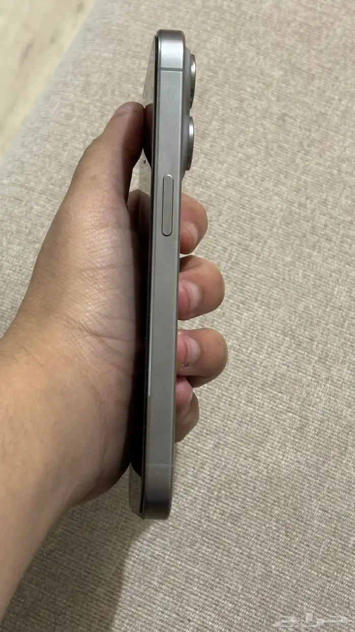 ايفون 15 برو 1