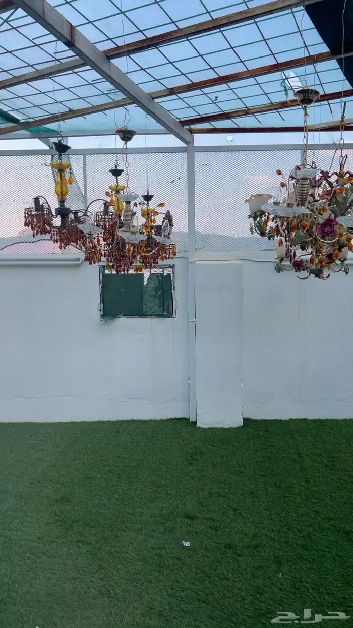 نجفه كبيره ارتفاعها مترين ونص ونجف متنوع مستخرج من احد الفلل 6