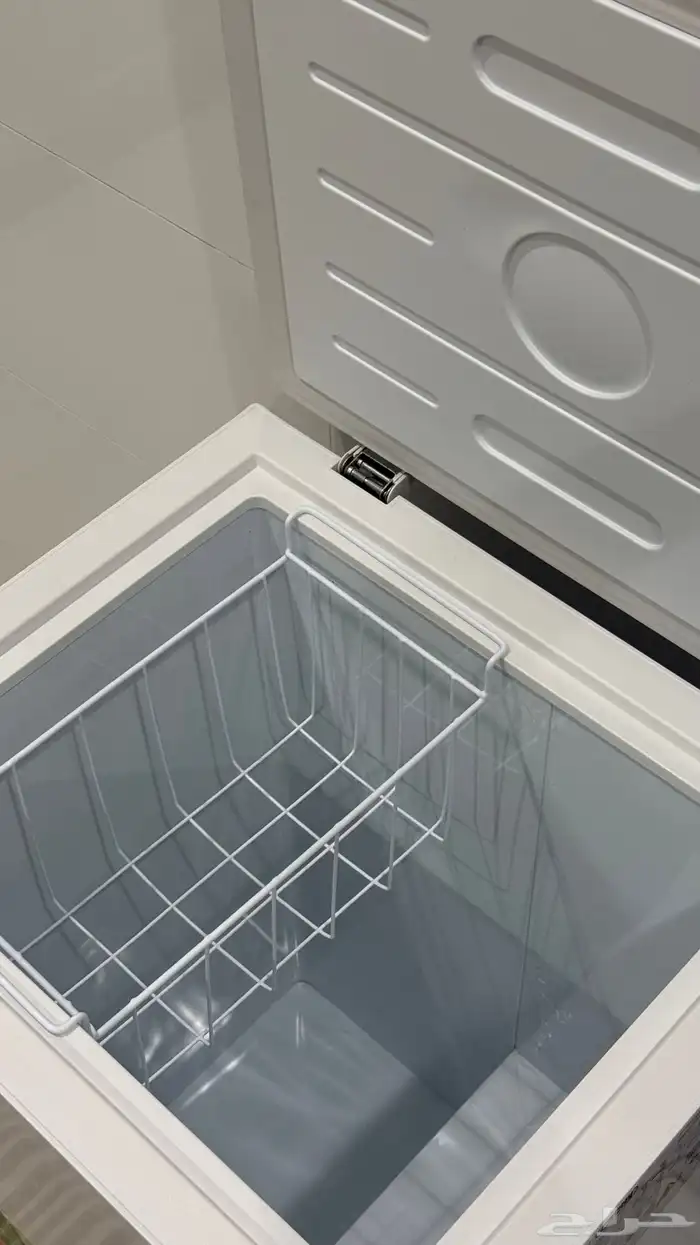 للبيع فريزر ارضي ماركة Crony 3