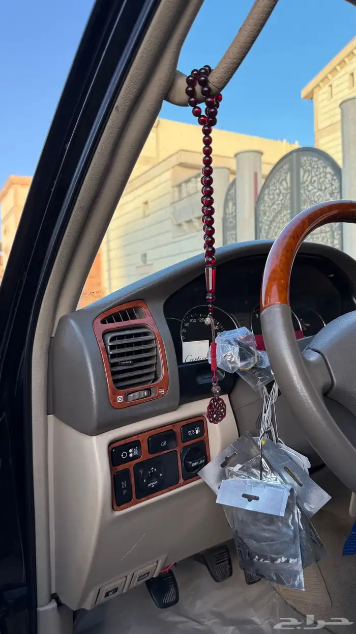 جيب جكسار لاندكلوزر قطري 15