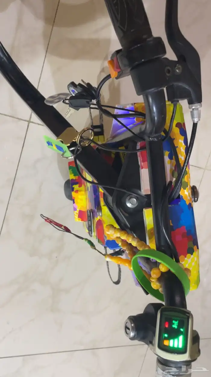 سكوتر استخدام 5 اشهر لون ملون و كهربائي مع شاحنه ب 250 1