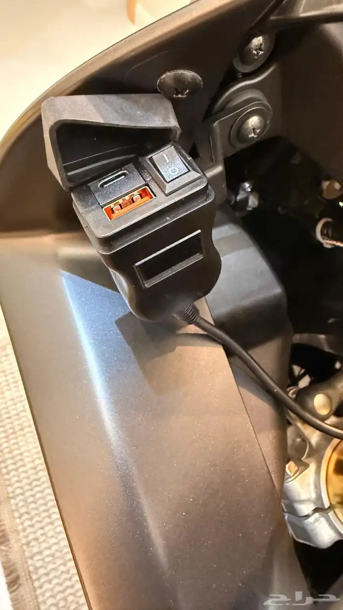 شاحن دباب يركب لجميع الدبابات ويشحن سريع 3