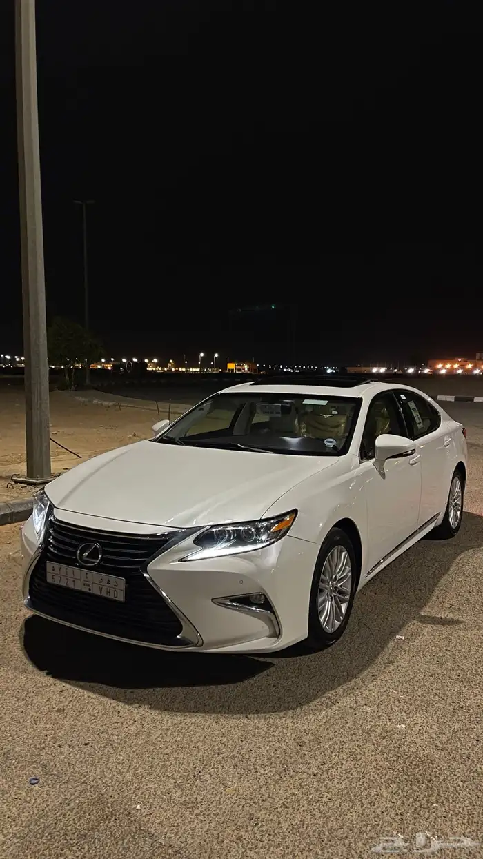 لكزس 2016 3