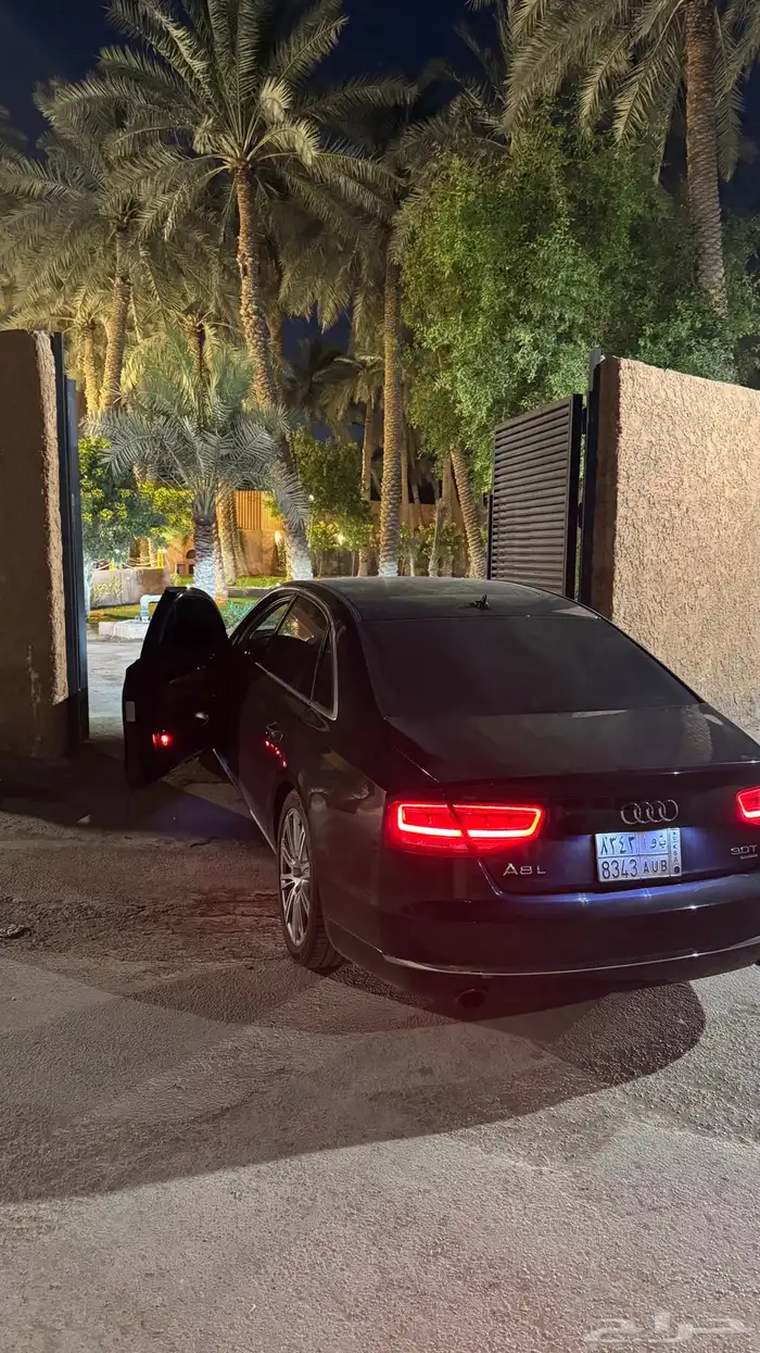 اودي 2014A8L 0