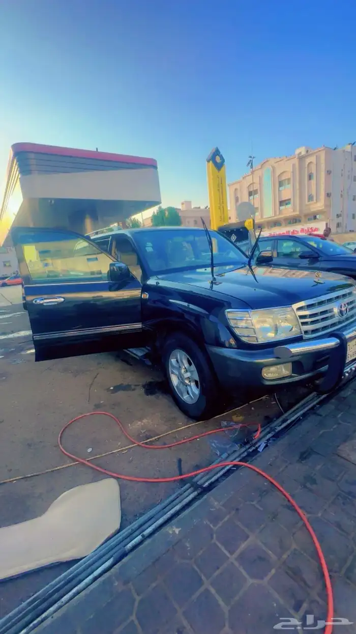 لاندكروزر 2006 فل كامل 5