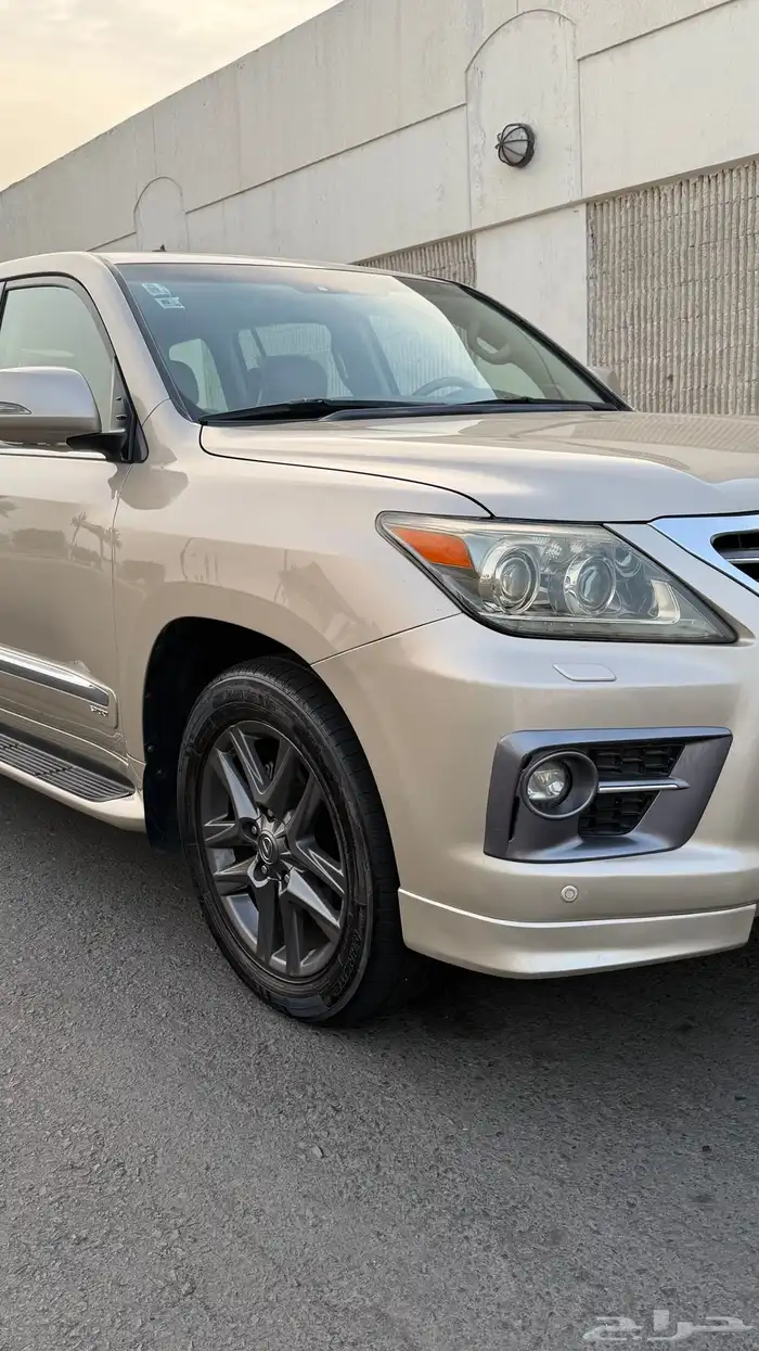 جيب لكزس سبورت 5