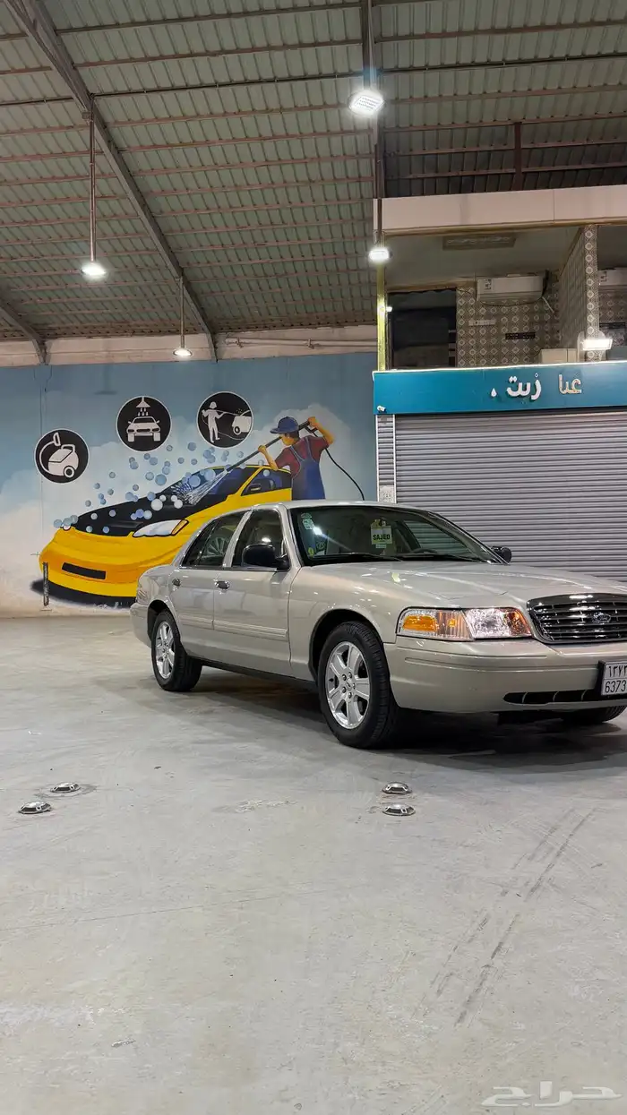 فورد  فكتوريا 2011 2