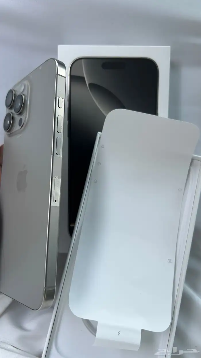 ايفون 16 برو ماكس 4