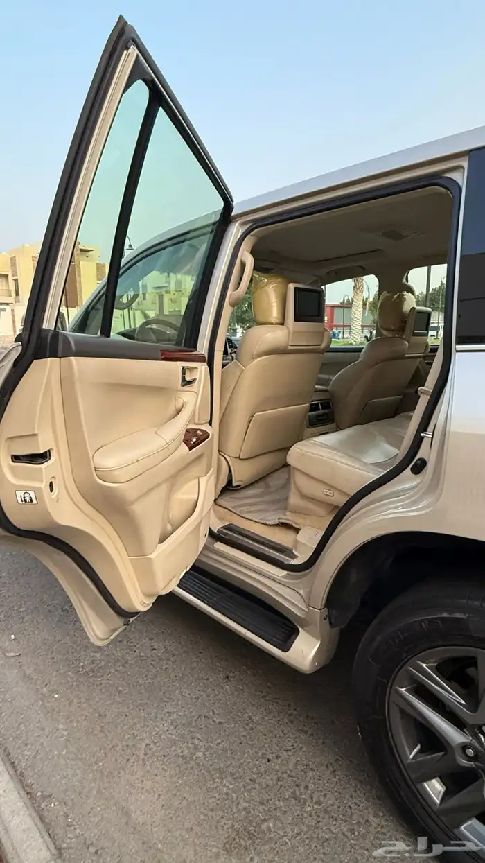 جيب لكزس سبورت 13