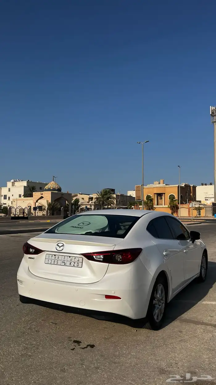 مازدا 3 نص فل 4