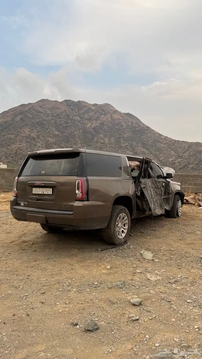 للبيع جمس يوكن xl 2015 مصدوم 4