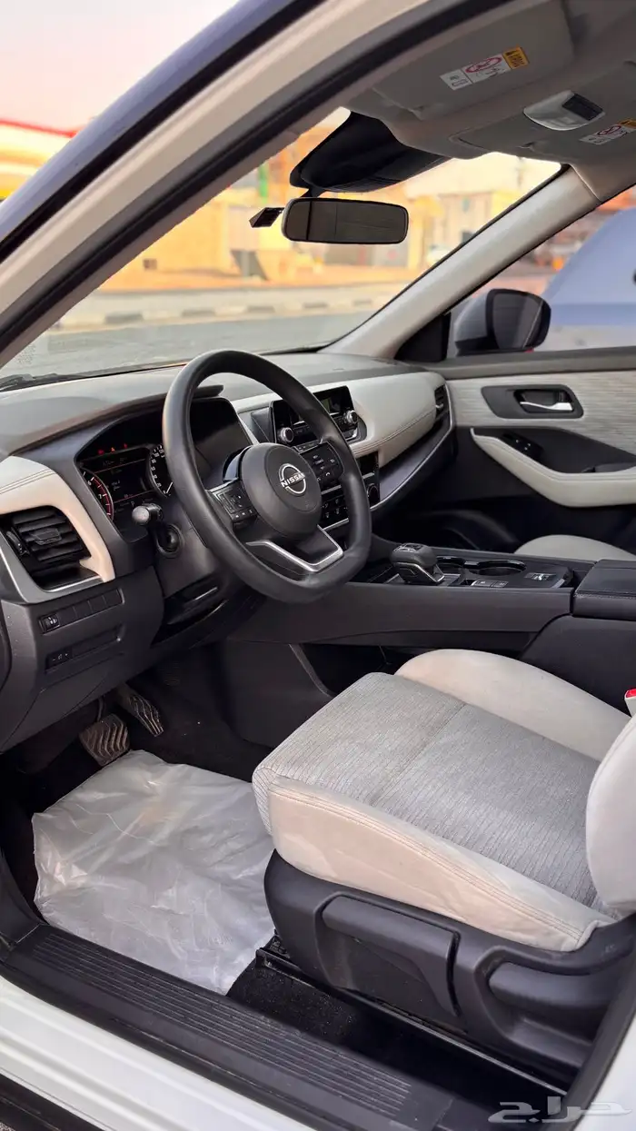 نيسان اكس تريل 5