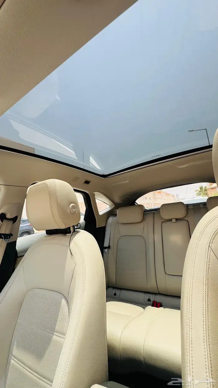 جاكور اي بيس في حالة ممتازة Jaguar e-pace in great con 7