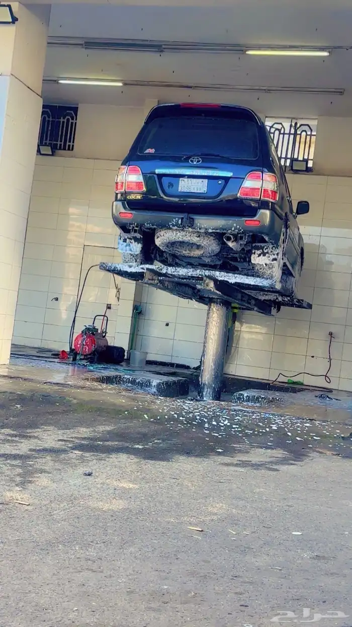 لاندكروزر 2006 فل كامل 3