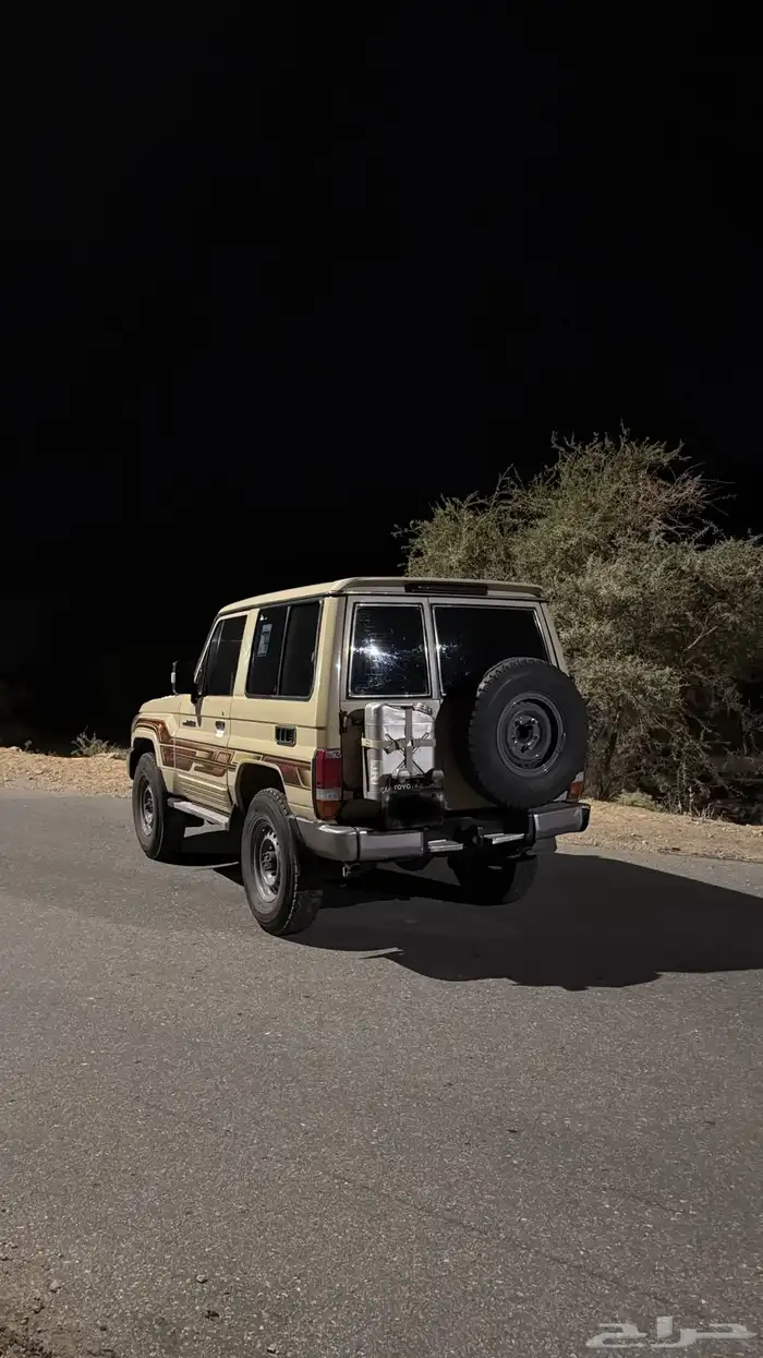 ربع جيب مصندق 2015 مكبنة شد بلد بدي مرشوش كامل 0