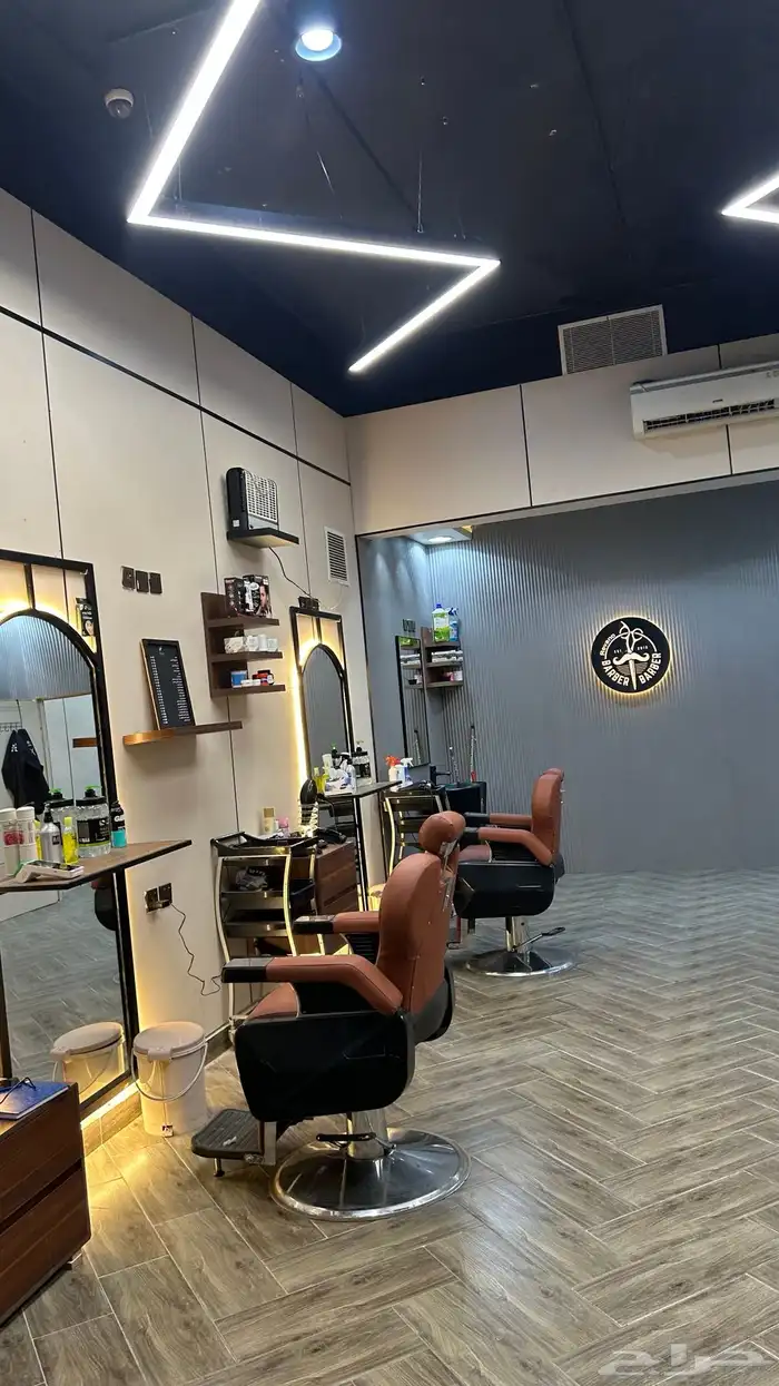 صالون رجالي لتقبيل او او الايجار 1