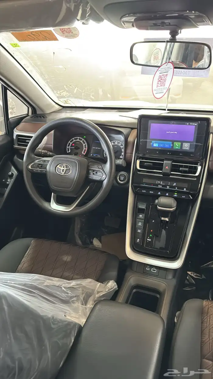 تويوتا انوفا فئة GL بنزين 2026 5