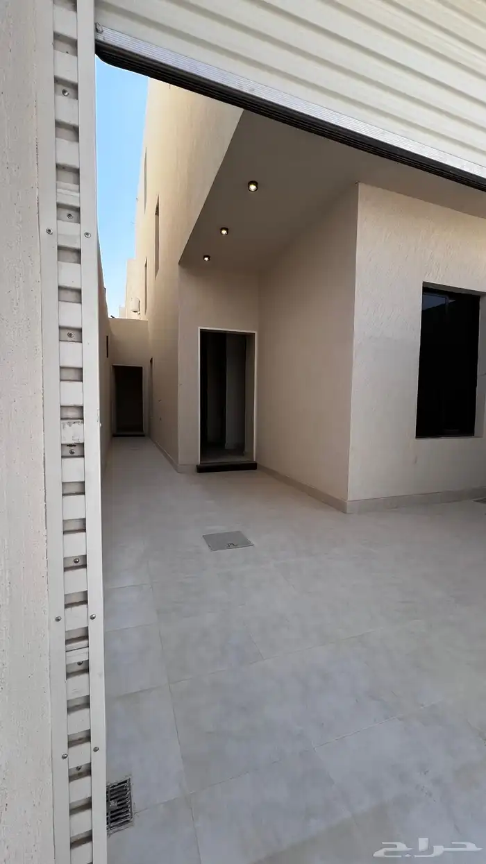 للايجار دور بحي بدر 1