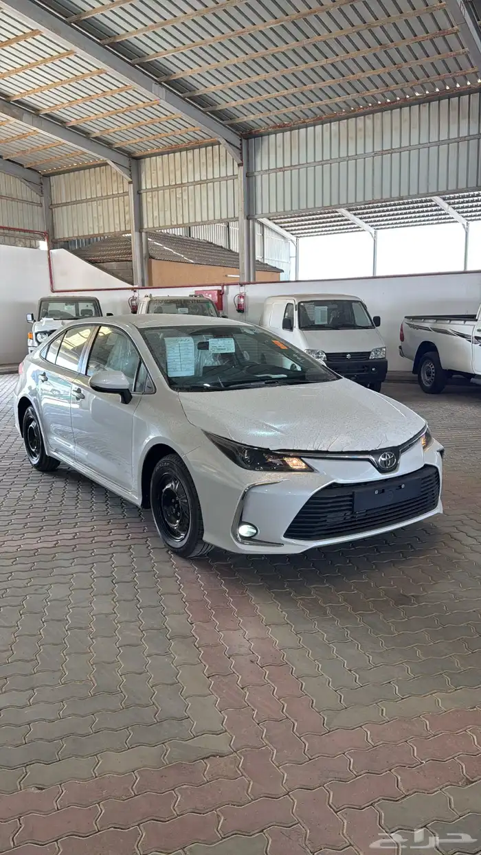 تويوتا كورلا فئة XLI ستاندر بنزين 2026 1