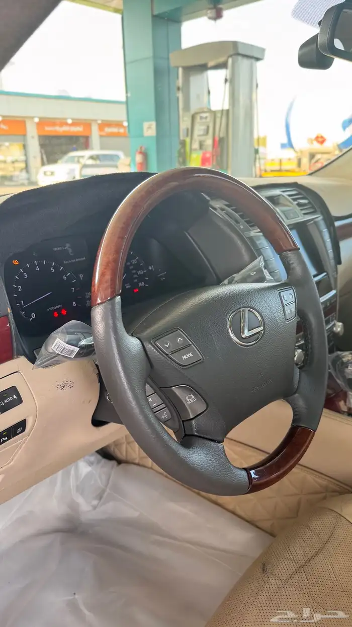 لكزز LS460 لارج 12