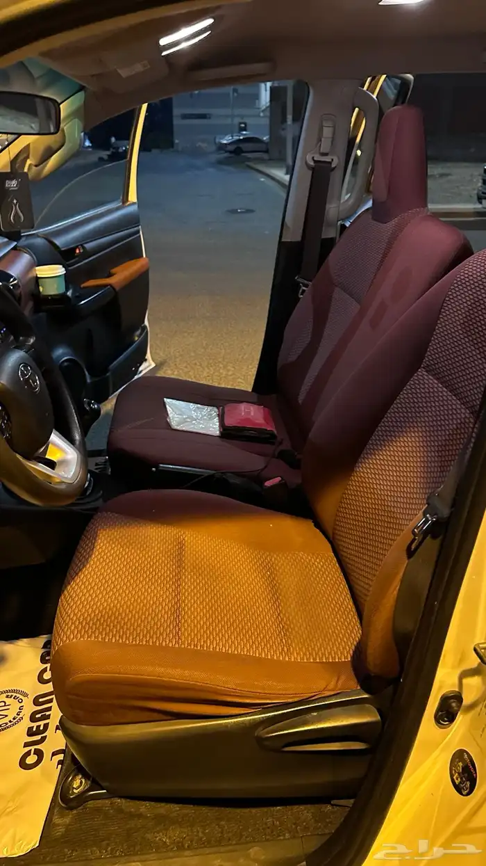 هايلوكس غمارتين دبل بنزين 2022 29