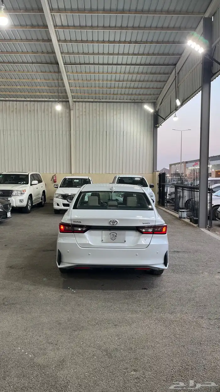تويوتا يارس 2023 2