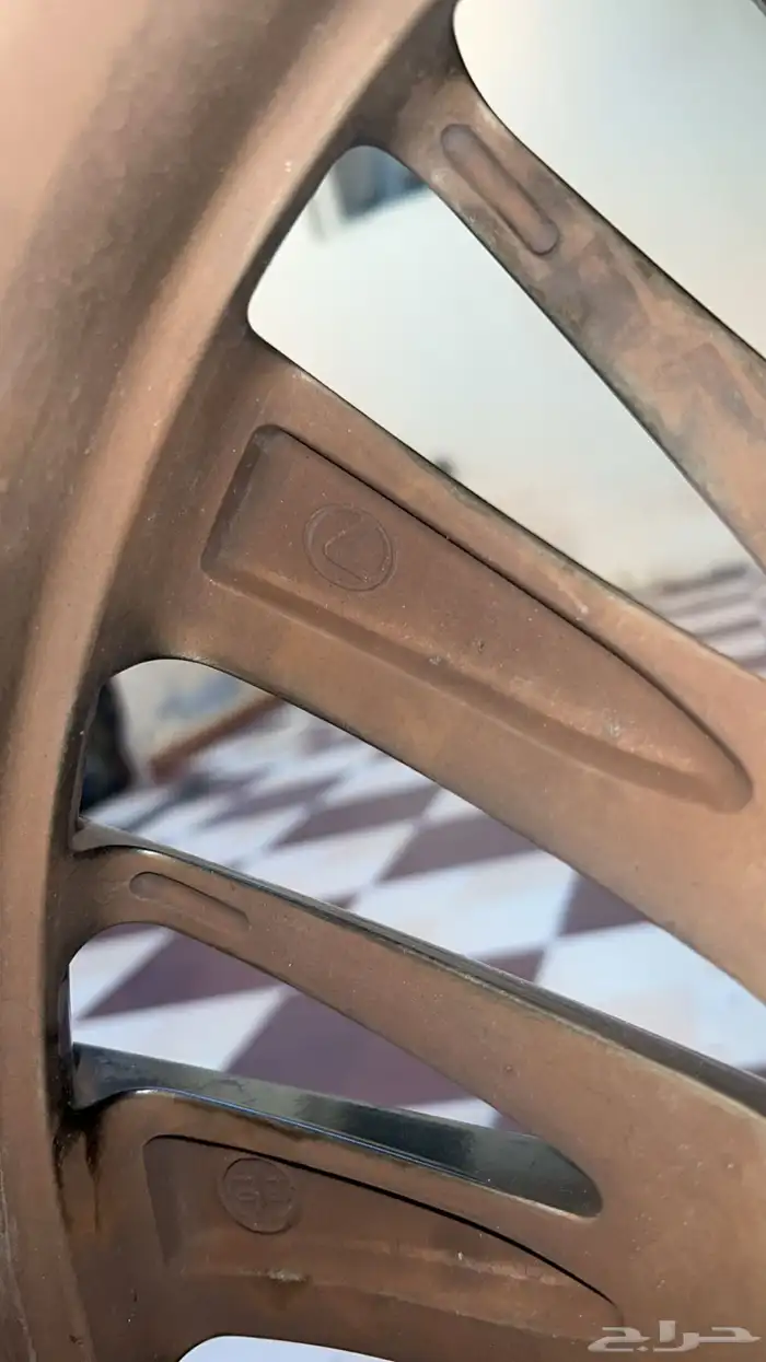 جنوط لكزس LS500 وكالة للبيع 3