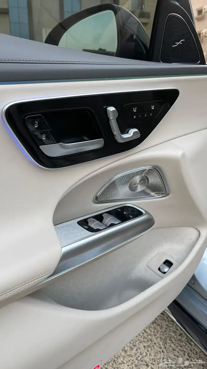 مرسيدس E300 شبه زيرو 20