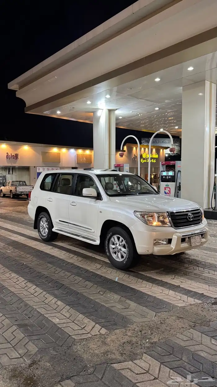 جيب لاند كرورزر 5