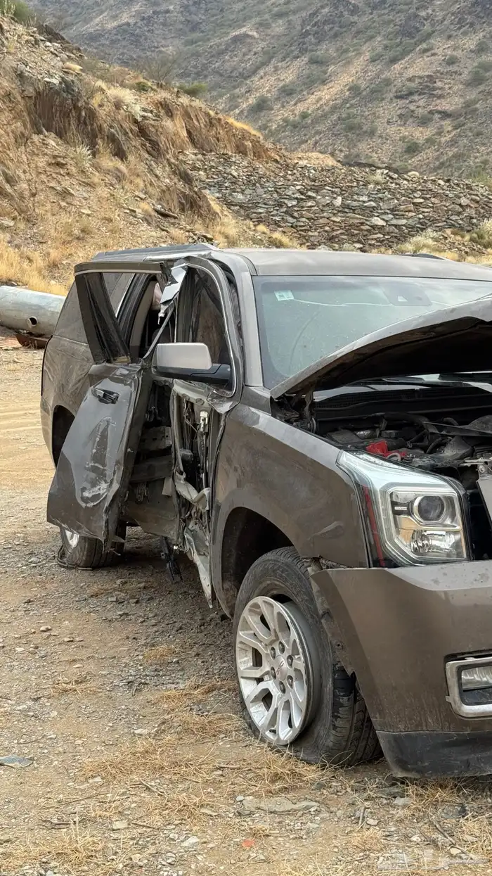 للبيع جمس يوكن xl 2015 مصدوم 1