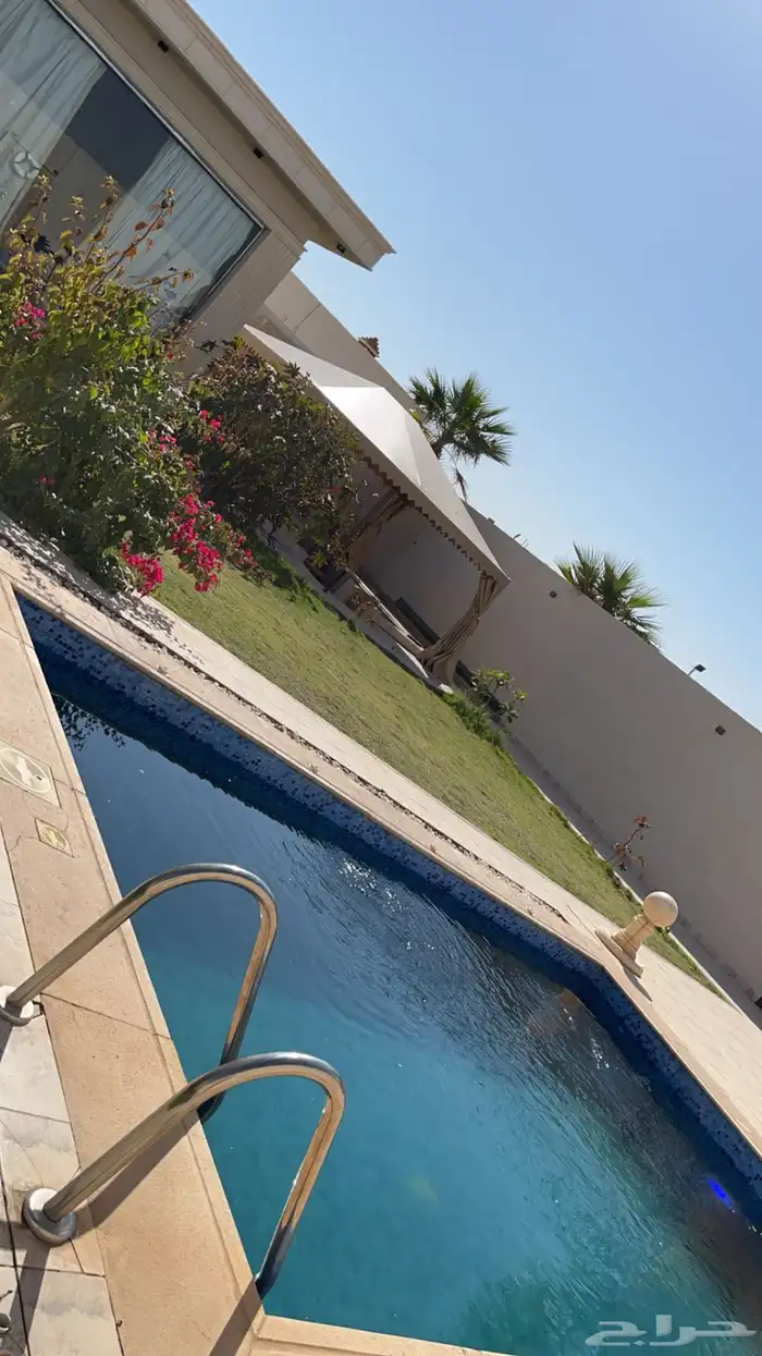 للايجار شاليه فندقي متوفر اليوم عرض وسط الاسبوع 250ريال فقط 4