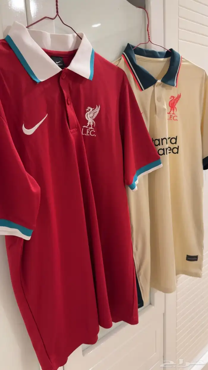 مجموعة تيشيرتات كروية 1