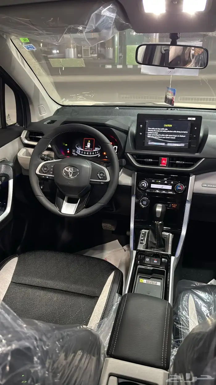 تويوتا فيلوز GLX بنزين 2025 5