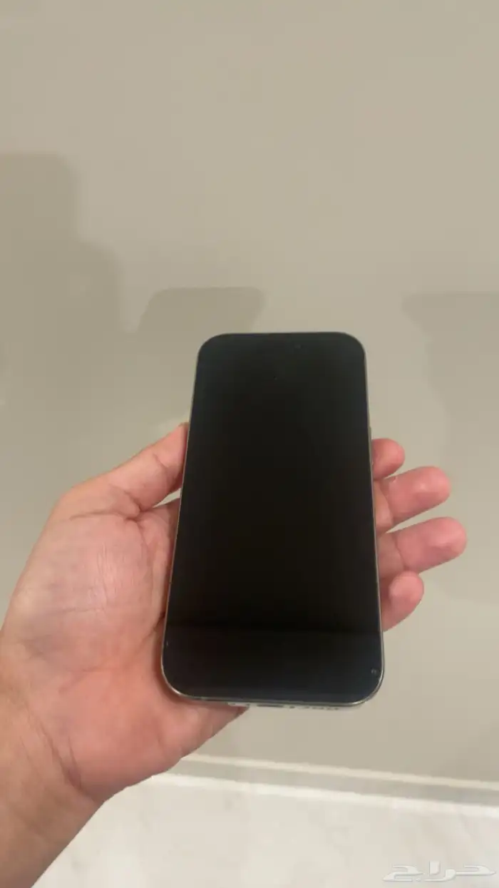 ايفون 16 برو 1