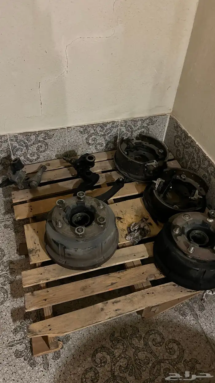 للبيع روس الفلنجه حقت الدنقل مع الرمانات عدد ثنين 0