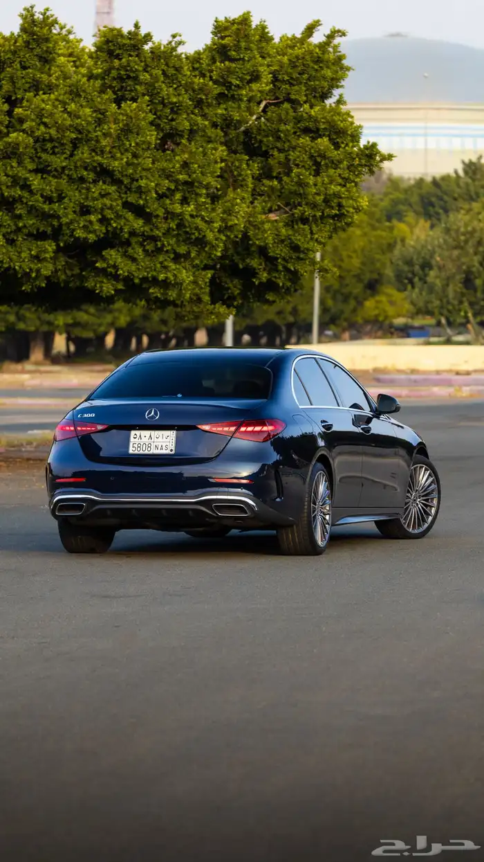 مرسيدس C300 ( شبه اصفار ) 3