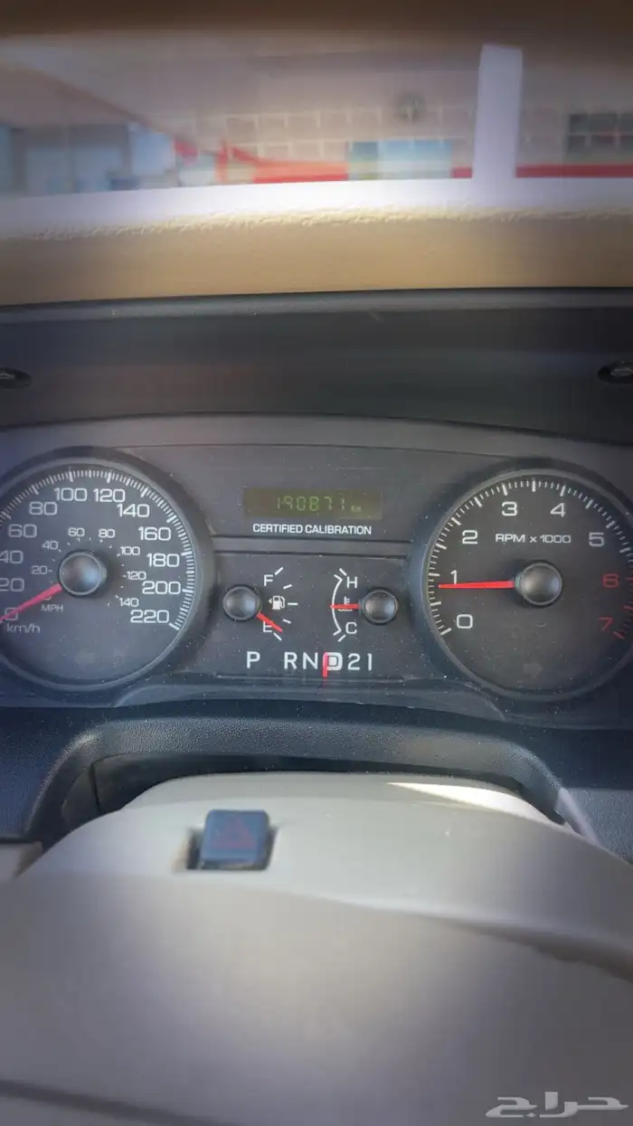 فورد 2010 موتر طيب بالحيل عداد 190 الف كيلو 4