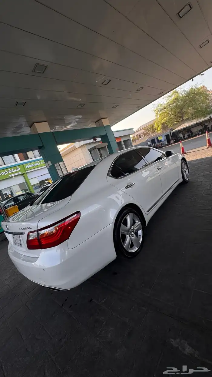 لكزز LS460 لارج 8